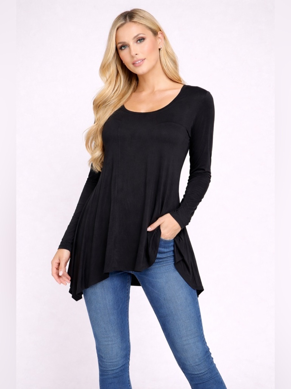 Kate & Mallory black long sleeve top Size Medium